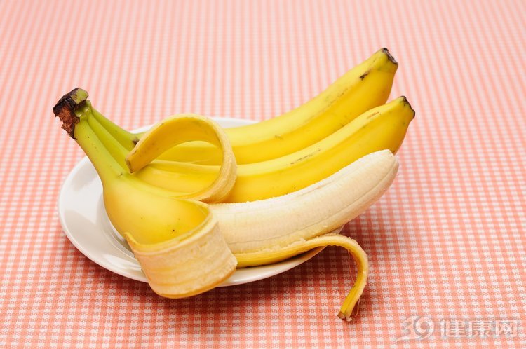 一根香蕉就能“搞定”便秘，3種吃法好吃又健康