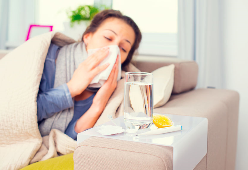 打噴嚏流清涕？過敏性鼻炎和感冒大不同